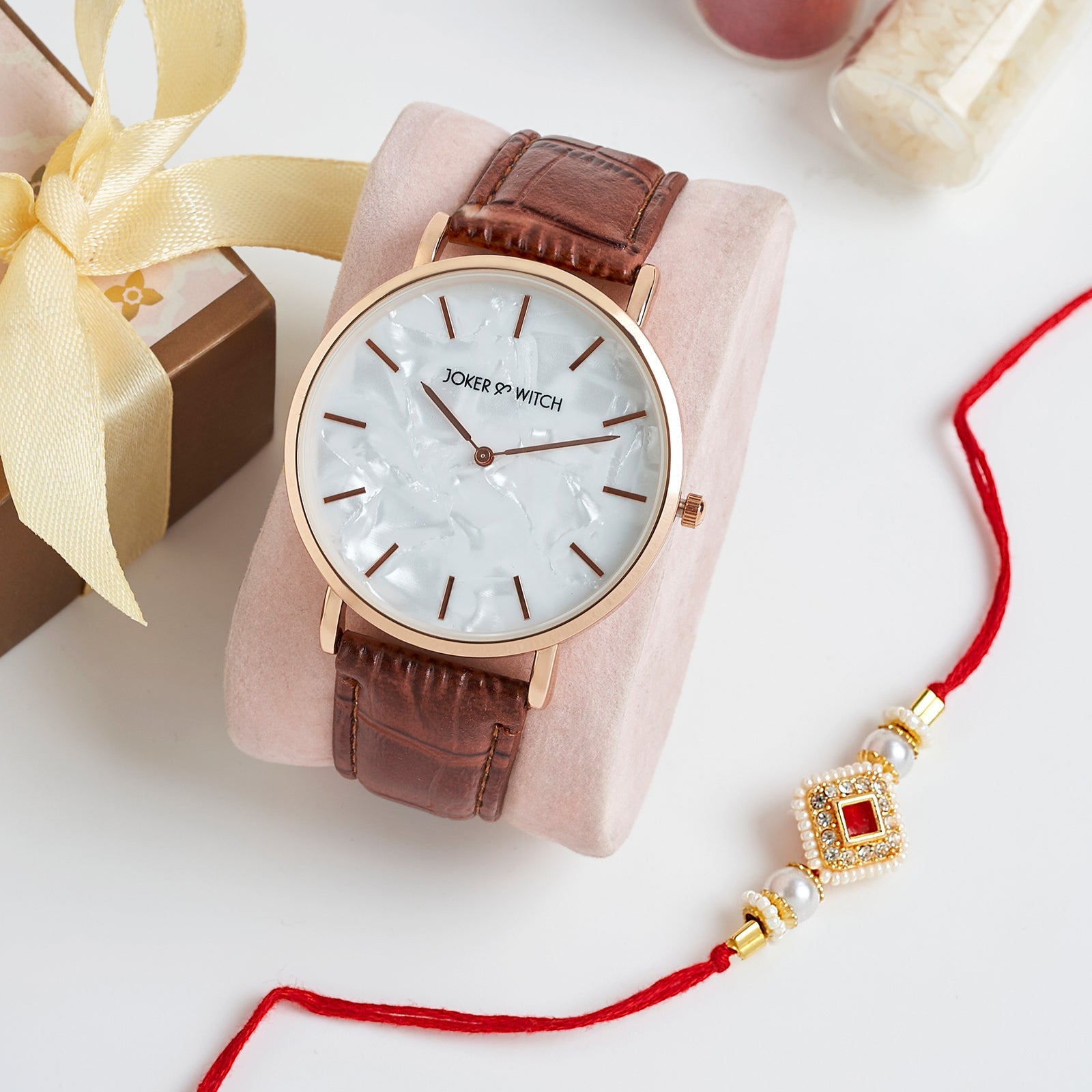 Bond Level: Chaotic Rakhi Set