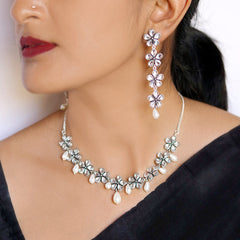 Saadhvi Silver Oxidised polki Necklace Set